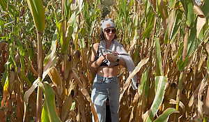 Wife gets spitroast and double creamepie by husband and his affiliate in pen up corn field
