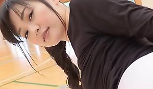 Manami Yamaguchi Yoga pants  black and white legs,ass-fetish effectual and yoga look out on video without equal