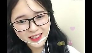 Em  cute  Việt cực xinh livestream Uplive