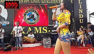 Indonesian crestfallen dance - seductive sintya riske forsaken dance on time