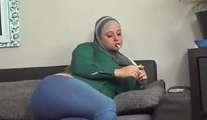 Anal Muslim spliced tries a cock cigarette