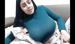 Hot girl fro amazing tits masturbating on livecam