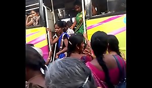 Aunty in bus.. blouse teat visible... Await carefully 5