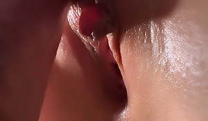 He cums 5 times. Fortunate pussy creampie
