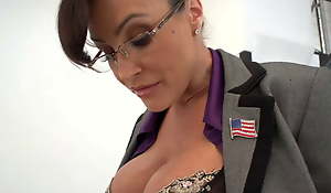 LISA ANN hpt with an increment of wet Dreams!!!
