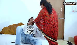 My Indian Down in the mouth Hot Stepmother desires My Chubby Dick and trains me However relating to Fianc‚ (Hindi Audio)