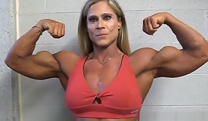 feminine bodybuilder